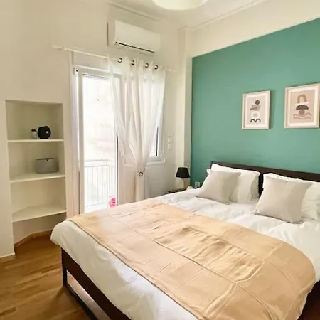 Apartment Incredible Urban Oasis In The Heart Of Athens!